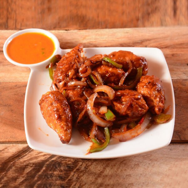 Chicken Chilli Momo at Resunga Momo & Curry Tracy, CA and Lathrop – spicy Nepalese dumplings with Skiplyn